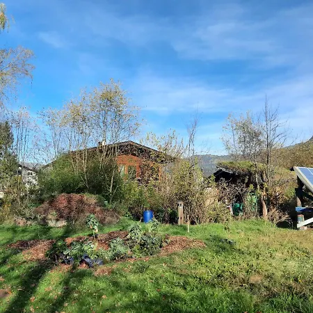Bauernhaus Im Permakultur-garten Pansiyon *