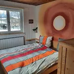 Bauernhaus Im Permakultur-garten *