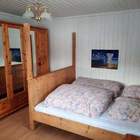 Bauernhaus Im Permakultur-garten Quarto em Acomodações Particulares